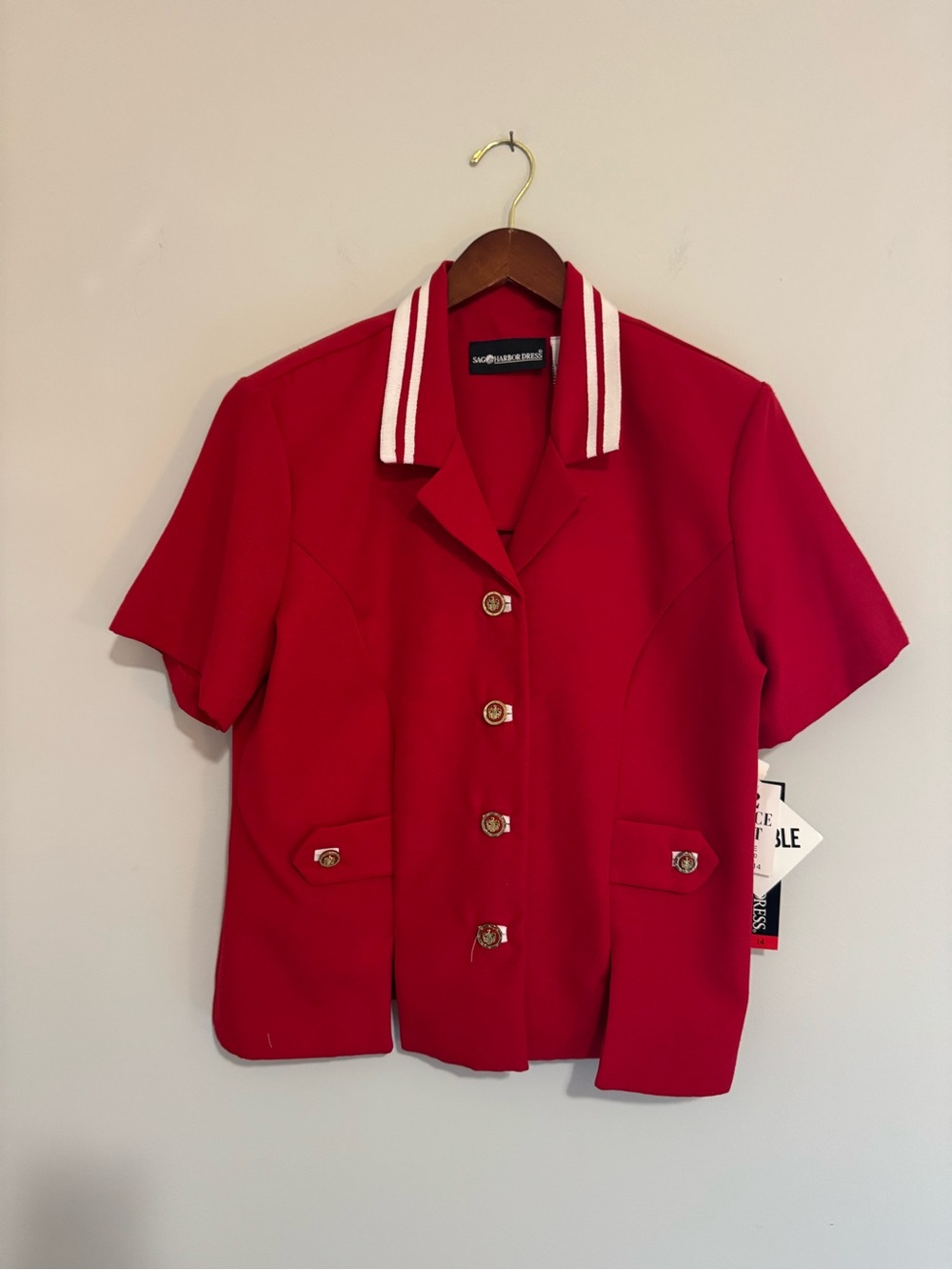 Red Short-Sleeve Button Jacket